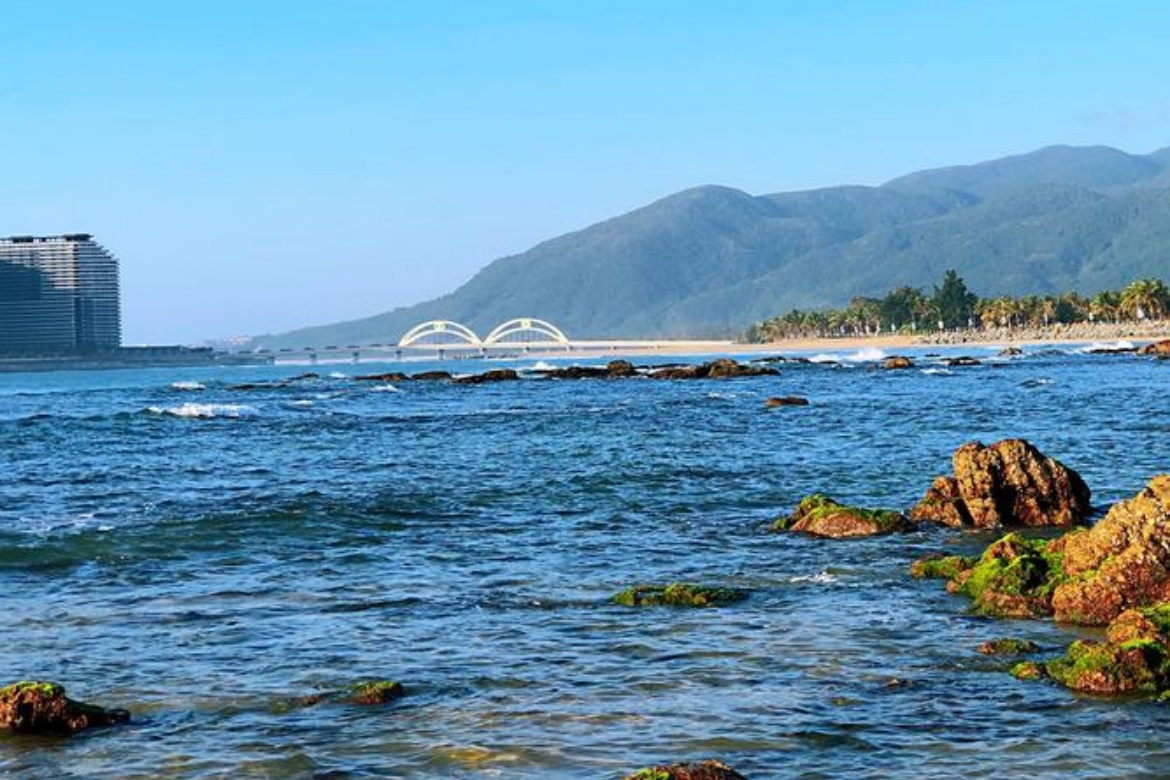 Sun-Moon Bay